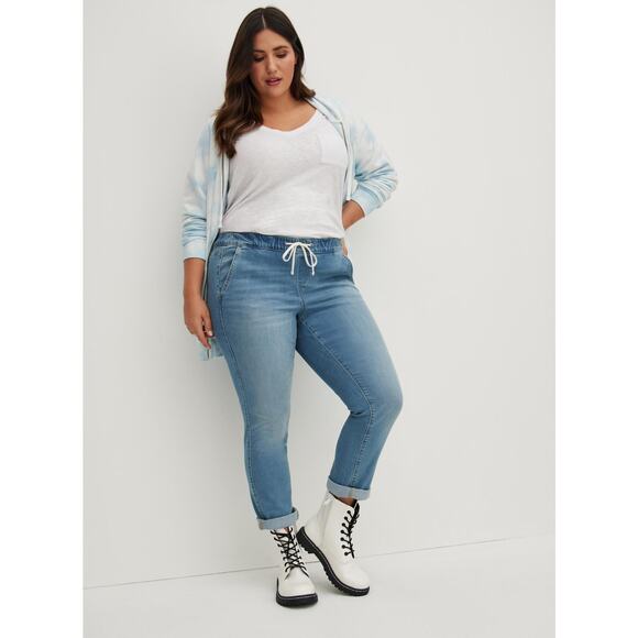 Torrid PullOn Boyfriend Straight Super Soft Mid-Rise Jeans in Salt Marsh Size 2X - Picture 6 of 6